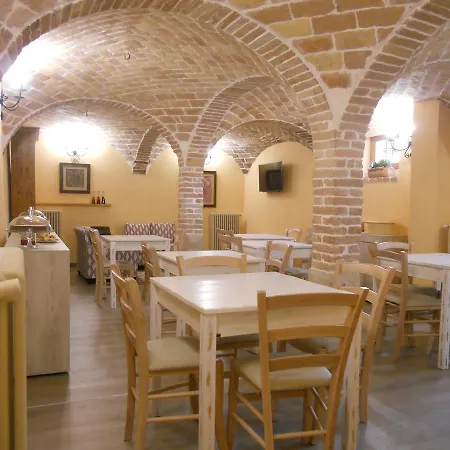 Donna Matilde بيت ضيافة بيسكوكوستانزو